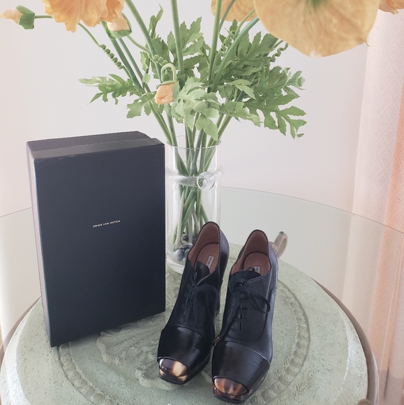 Dries Van Noten Shoes - Black Booties with Tortoise Heel
